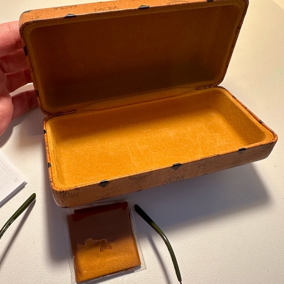 MCM Sun Marchon Men’s Sunglasses - Picture 3 of 11